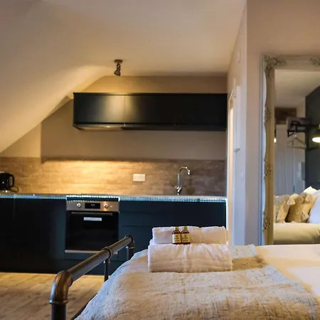 The Willow - 31 Apartman