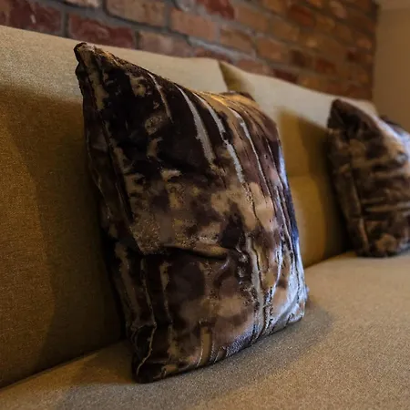 The Willow - 31 Bristol